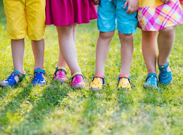 (Φυσιολογικές) γωνιώδεις παραμορφώσεις των κάτω άκρων στα παιδιά