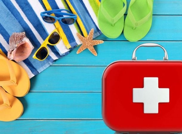 Το φαρμακείο των διακοπών