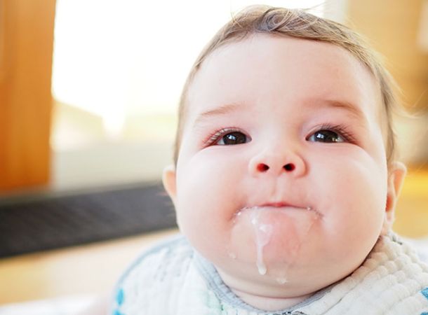 7 μυστικά για μείωση των αναγωγών στα βρέφη